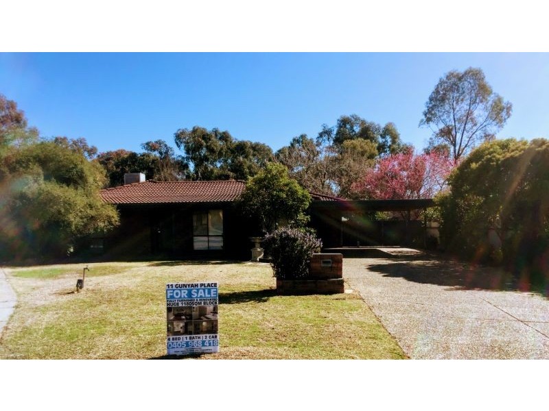 11 Gunyah Place, Glenfield Park NSW 2650