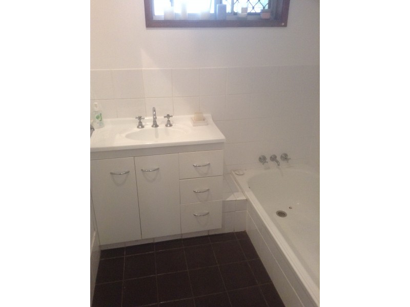 1/32 Nundah Avenue, Miami QLD 4220