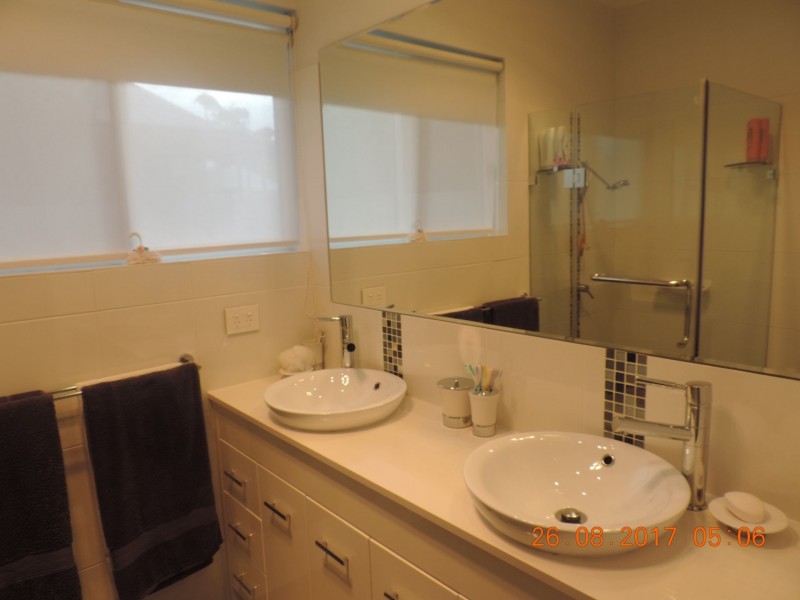 2 Regent St, Port Elliot SA 5212