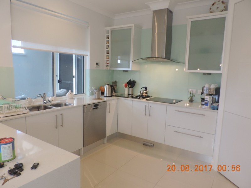 2 Regent St, Port Elliot SA 5212