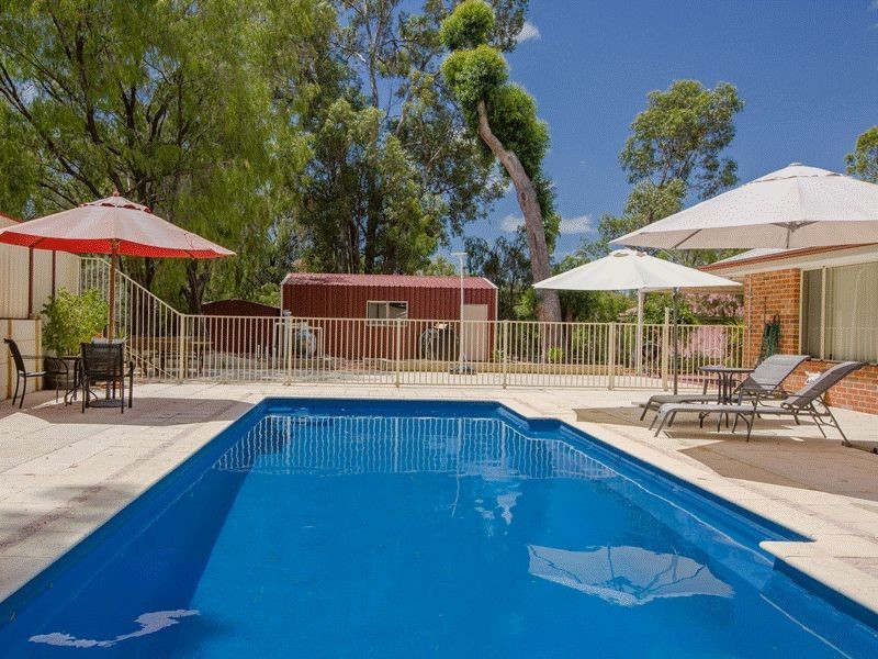 10 Koorden St, Dalyellup WA 6230