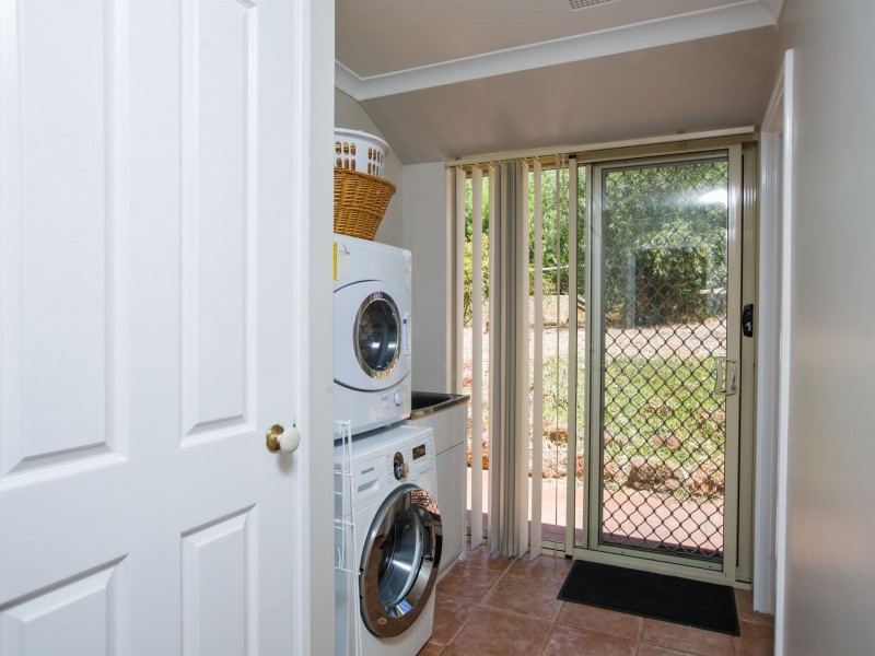 10 Koorden St, Dalyellup WA 6230