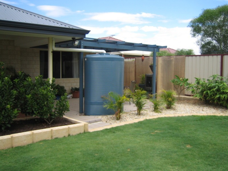 26 Stillwater Avenue, Drummond Cove WA 6532