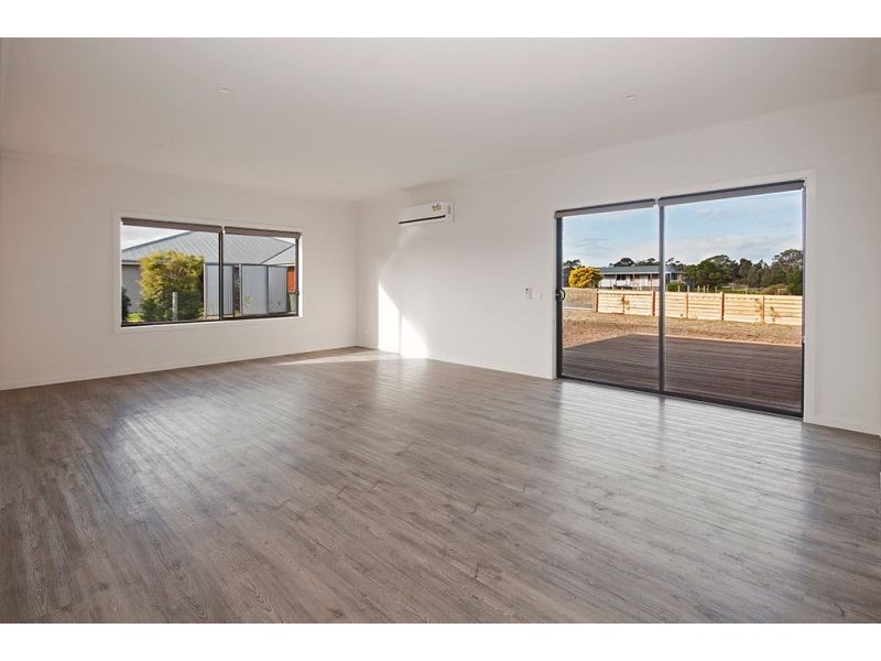 4 Pelican Court, Metung VIC 3904
