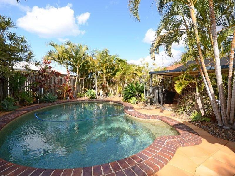 22 ocean view st, Point Vernon QLD 4655
