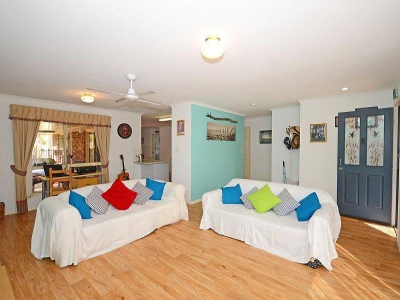 22 ocean view st, Point Vernon QLD 4655