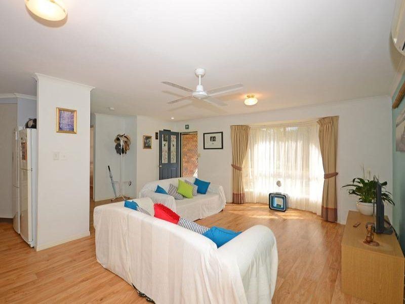 22 ocean view st, Point Vernon QLD 4655