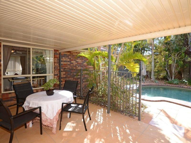 22 ocean view st, Point Vernon QLD 4655