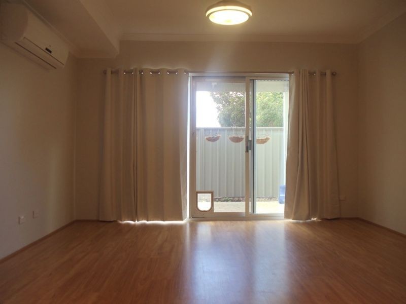 12 Elizabeth St., Mandurah WA 6210