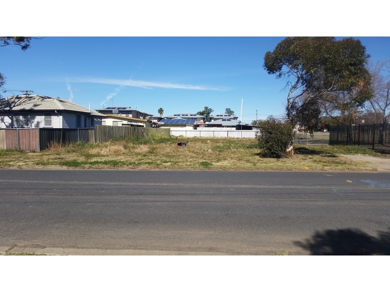 4 Cooee Street, Moree NSW 2400