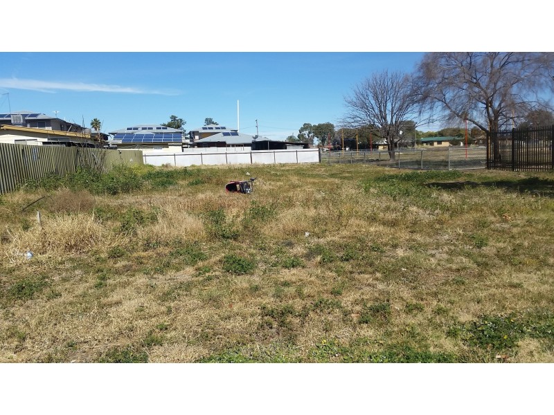 4 Cooee Street, Moree NSW 2400