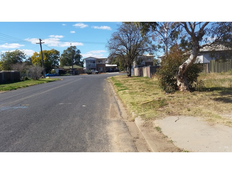 4 Cooee Street, Moree NSW 2400