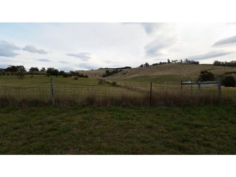 430 Clifton Beach Rd, Clifton Beach TAS 7020
