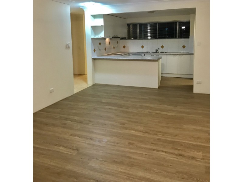 4/19 Norman Crescent, Norman Park QLD 4170