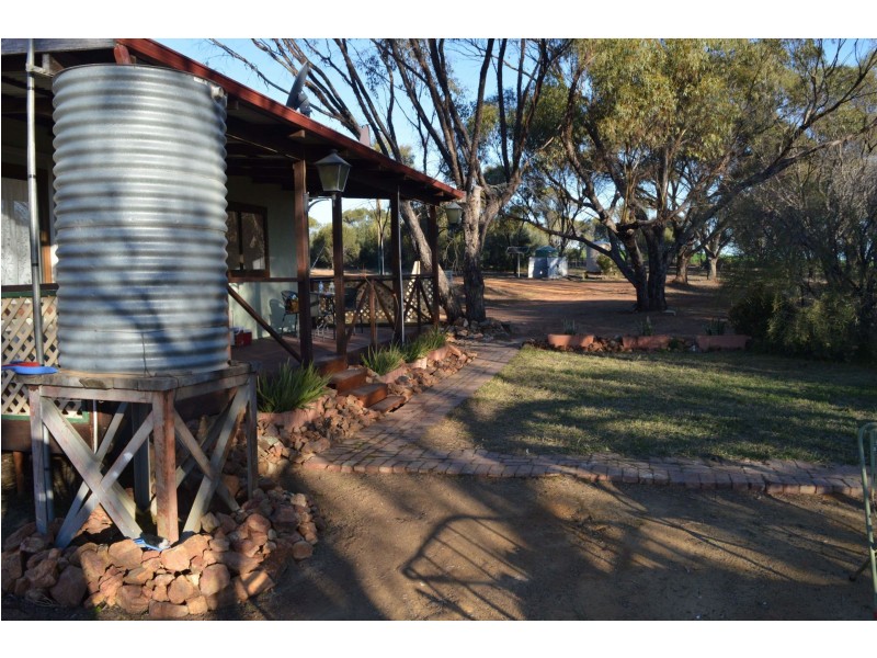 873 Goomalling-Toodyay Road, Toodyay WA 6566