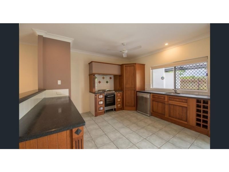 71/3-6 Lake Placid Road, Caravonica QLD 4878