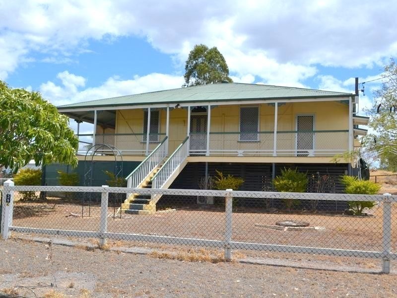 39 Cordelia Street, Gayndah QLD 4625