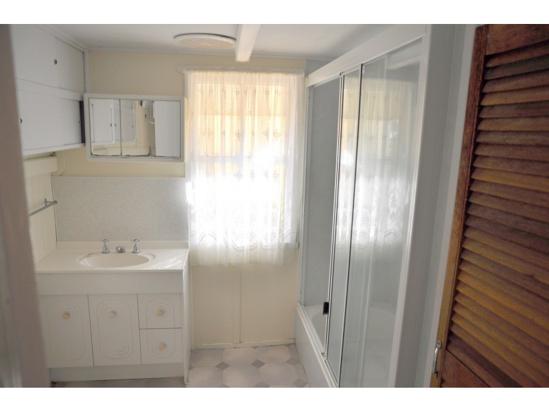 39 Cordelia Street, Gayndah QLD 4625