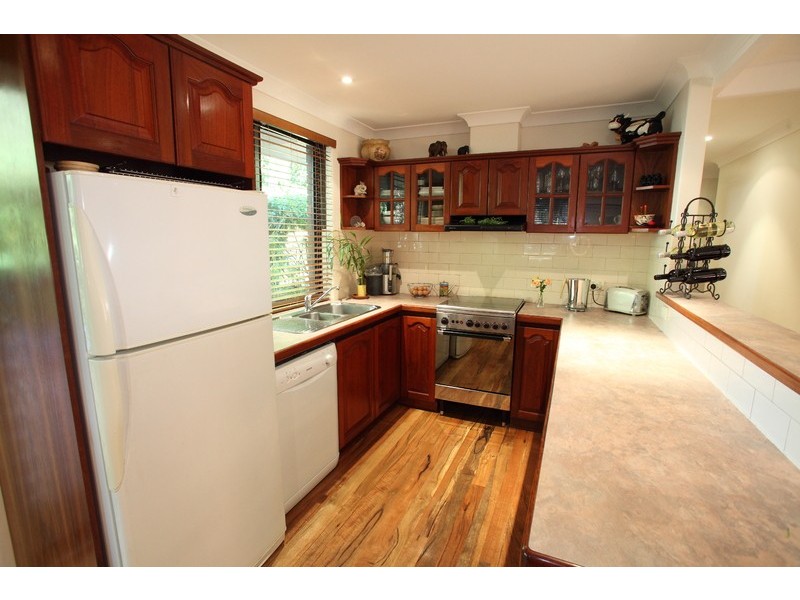 16 Tobin Street, Mount Helena WA 6082