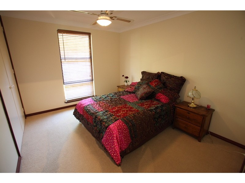 16 Tobin Street, Mount Helena WA 6082