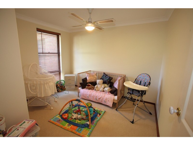 16 Tobin Street, Mount Helena WA 6082