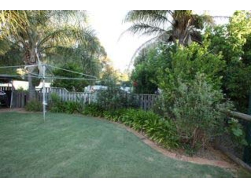16 Tobin Street, Mount Helena WA 6082