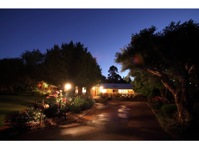 16 Tobin Street, Mount Helena WA 6082