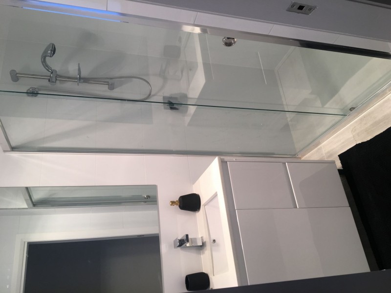 3/28/Danin Danin, Pascoe Vale VIC 3044