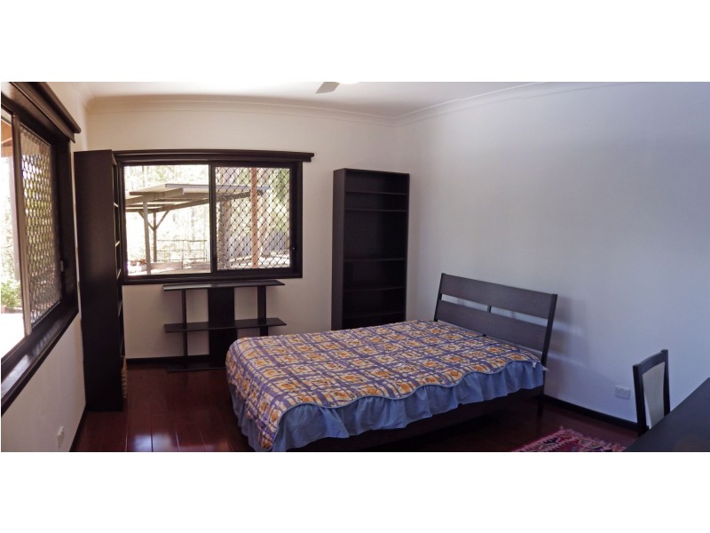 214 Bielby Rd, Kenmore Hills QLD 4069