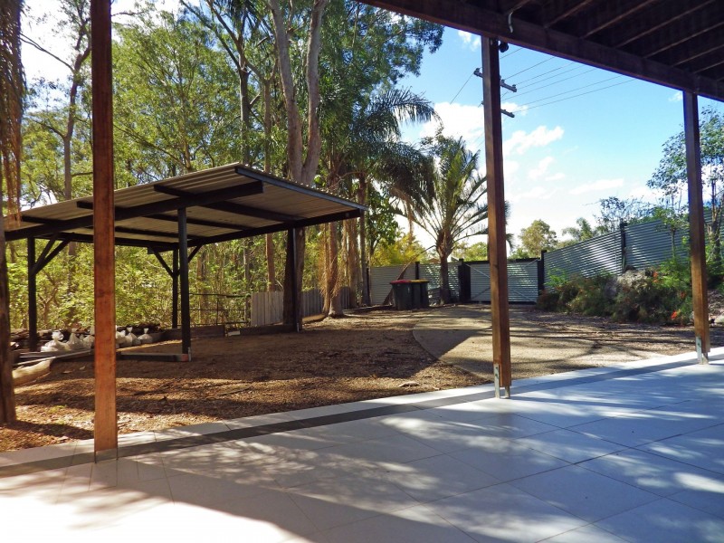 214 Bielby Rd, Kenmore Hills QLD 4069