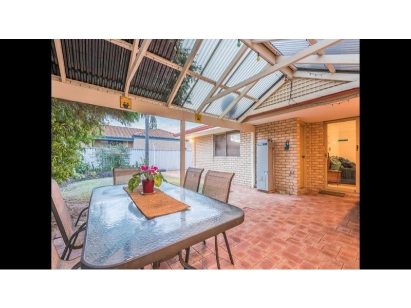 B/19 Beach Rd, Marmion WA 6020