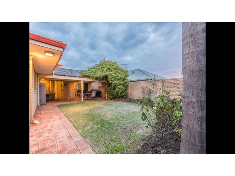 B/19 Beach Rd, Marmion WA 6020
