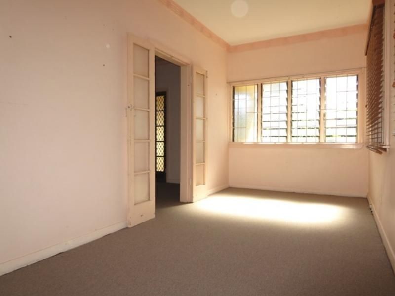 29 Chaucer Street, Moorooka QLD 4105