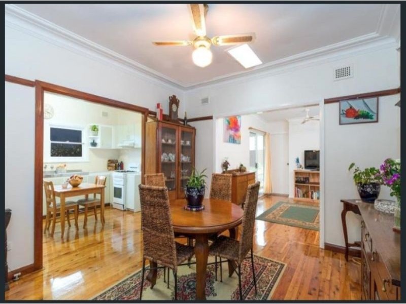 47 Albert Street, Corrimal NSW 2518