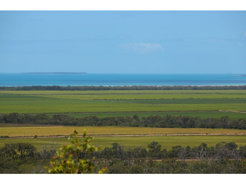 6 Bruce Highway, Carmila QLD 4739