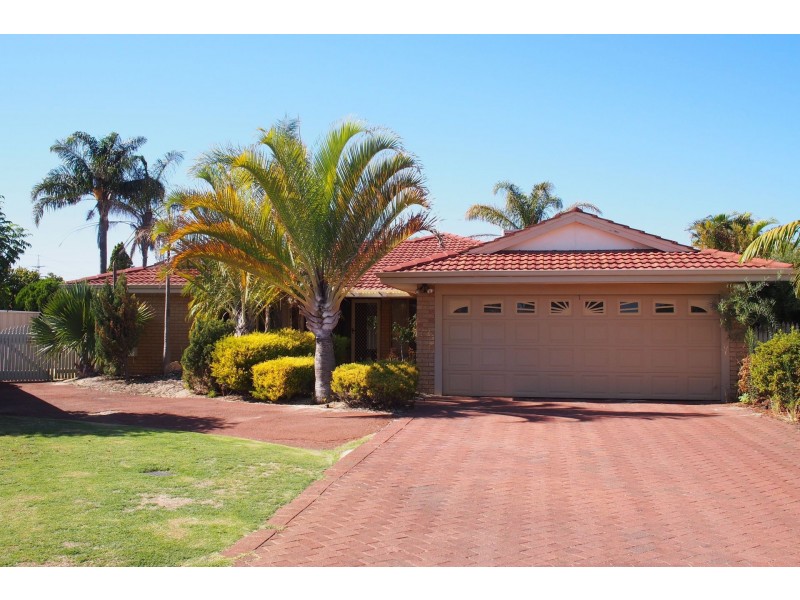 10 Chartwell Place, Leeming WA 6149