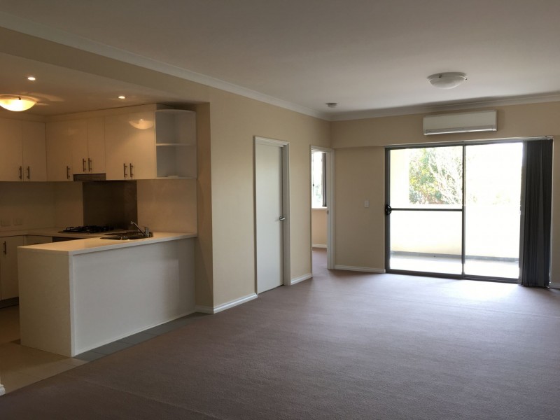 11/42 The Crescent, Midland WA 6056