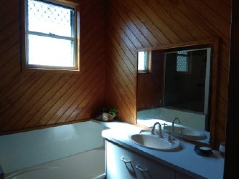 36 Fourth Avenue, Harristown QLD 4350