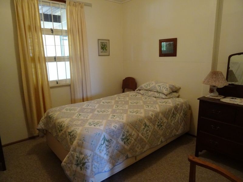 36 Fourth Avenue, Harristown QLD 4350