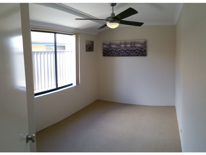 Wattle Grove WA 6107