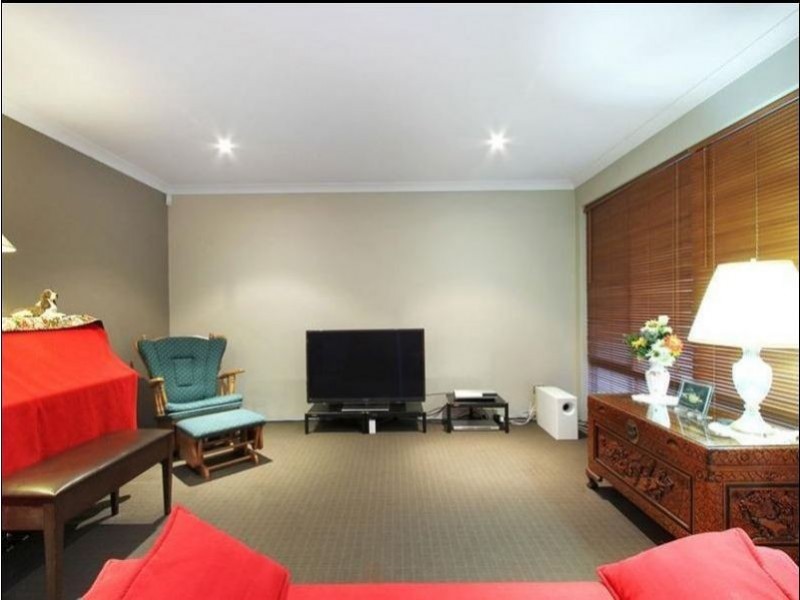 15 Wistful Parade, Aveley WA 6069