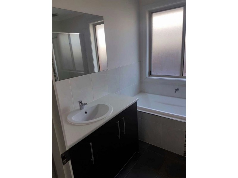49 Minns St East, Seaton SA 5023