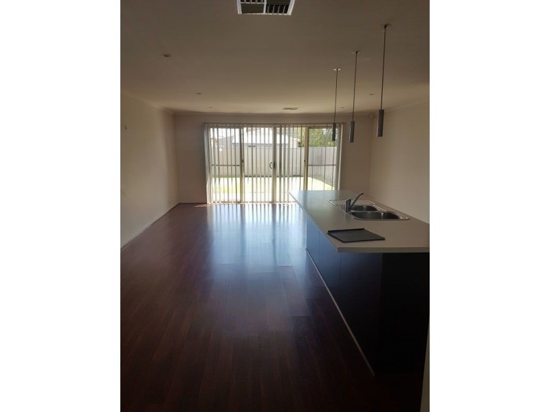 49 Minns St East, Seaton SA 5023