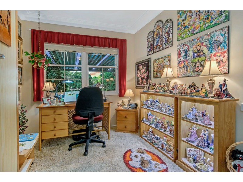 3 Roseneath Place, Baulkham Hills NSW 2153