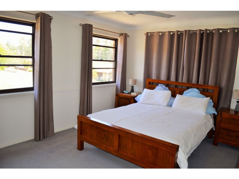 2 Fabray Place, Mcdowall QLD 4053