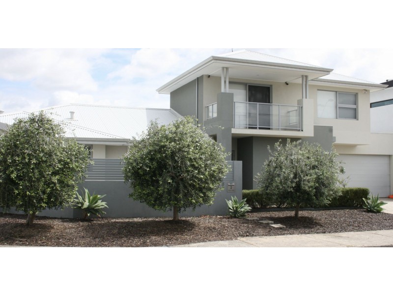 2 Frinton Street, Bayswater WA 6053