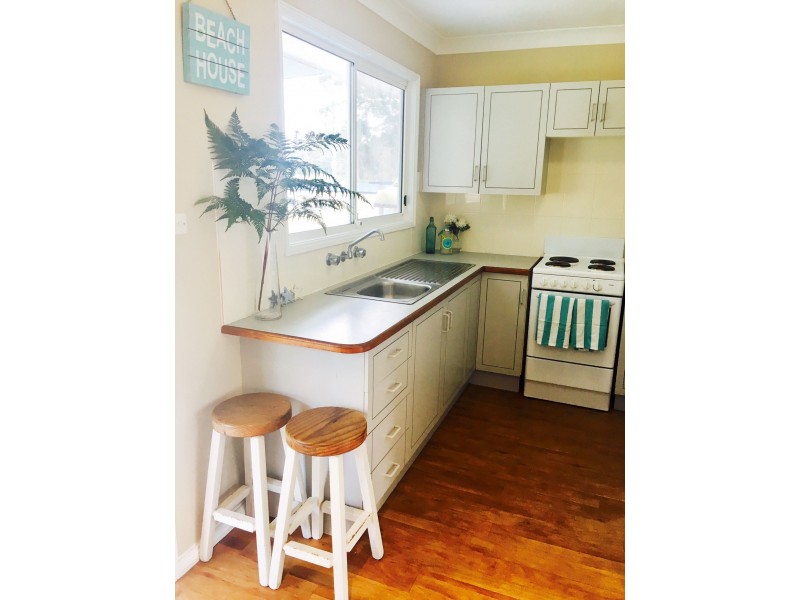 13 Mountain St, Sanctuary Point NSW 2540