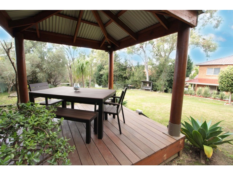 16 Marlock Place, Alfords Point NSW 2234