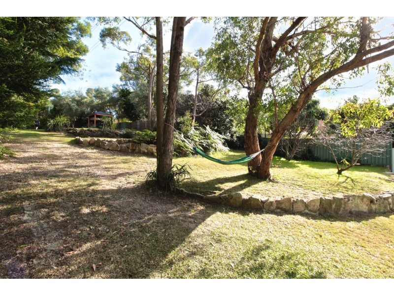 16 Marlock Place, Alfords Point NSW 2234