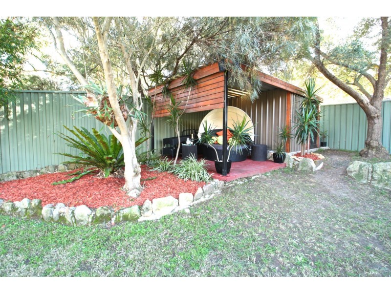 16 Marlock Place, Alfords Point NSW 2234